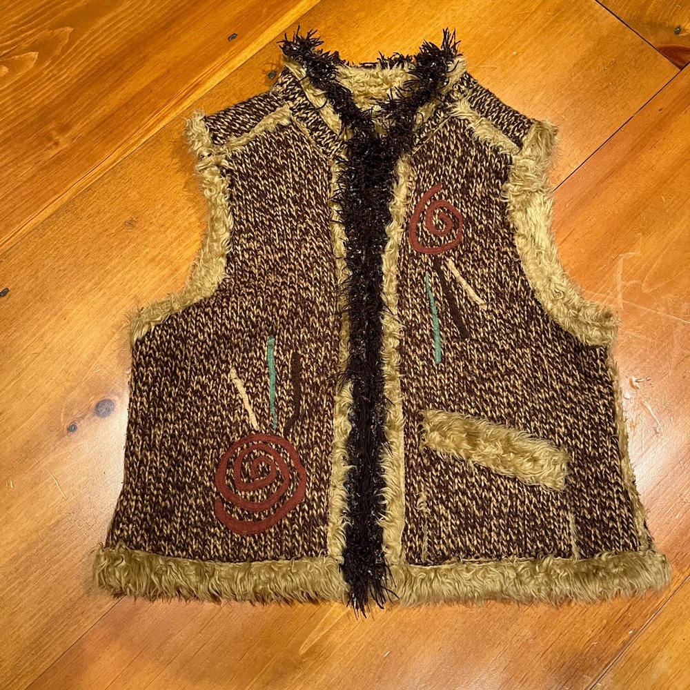 Vintage Wraps Canvasbacks Fleece Embroidered Western Vest - Medium